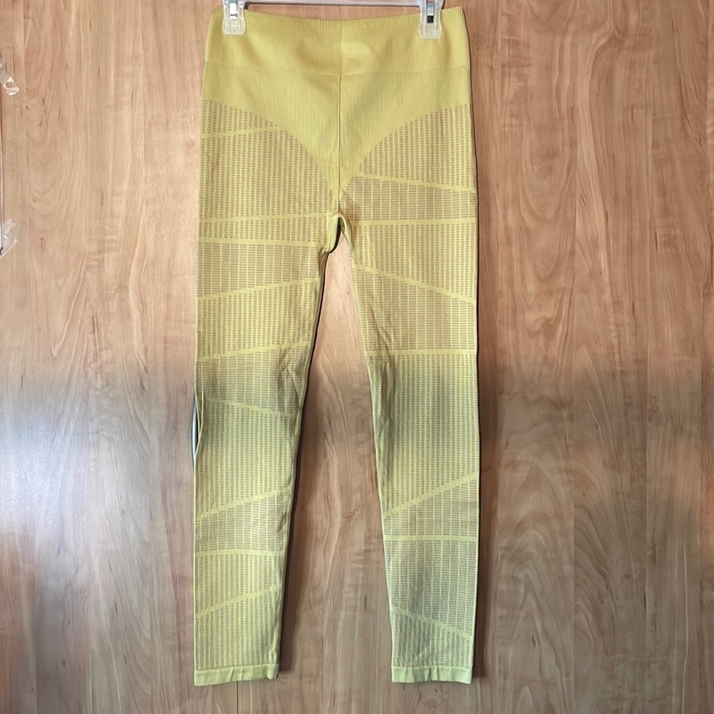 FABLETICS Leggings - Picture 2 of 7